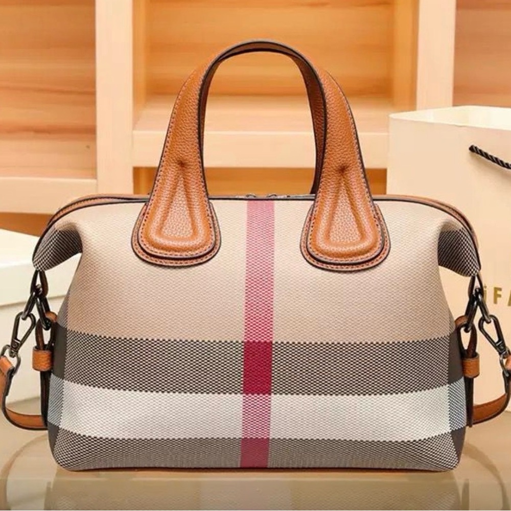 Chic Tan and Red Shoulder Bag